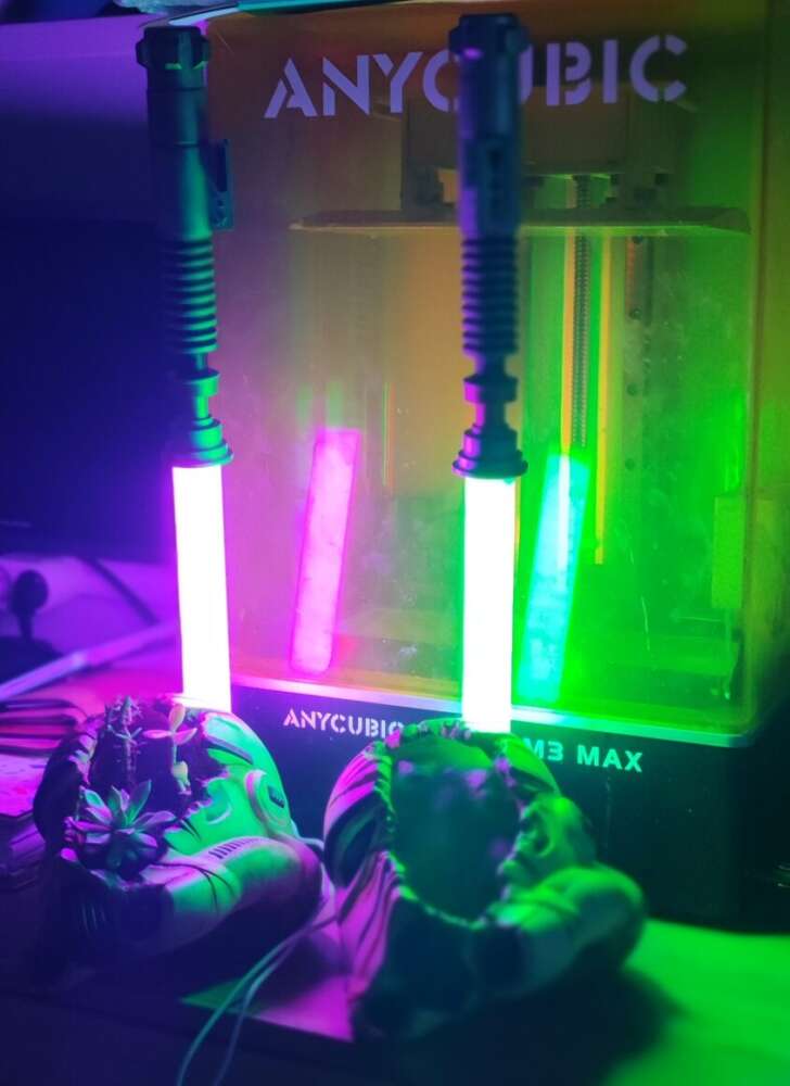 Sable Luke Skywalker con Base Casco Stormtrooper